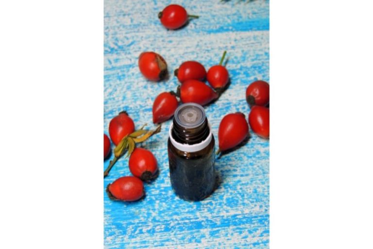 What Is the Best Carrier Oil for Reed Diffusers? For The Essentials