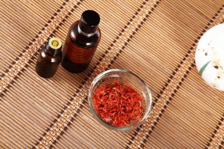 What Is the Best Carrier Oil for Reed Diffusers? - For The Essentials