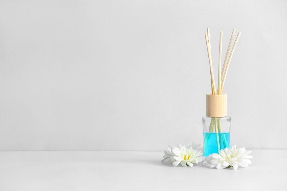 What Is In a Reed Diffuser?
