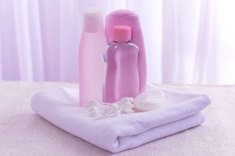 Can You Use Baby/Mineral Oil for Reed Diffusers? For The Essentials