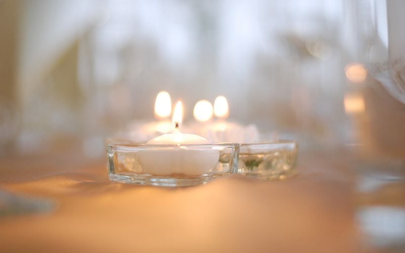 Can You Put A Glass Candle On A Candle Warmer? Let’s Find Out For The